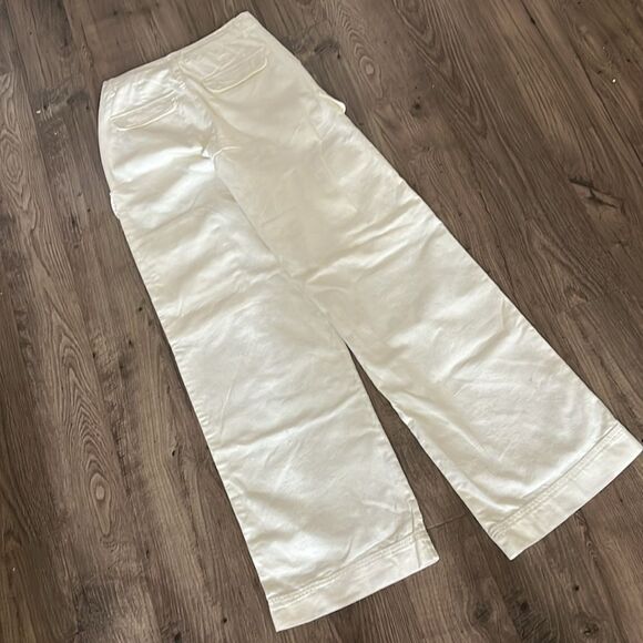 FRAME Relaxed High-Rise Straight-Leg Cargo Jeans - Picture 7 of 7